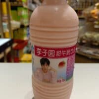 450ml 李子园 甜牛奶饮品 草莓味 sweet milk drink strawberry flavor